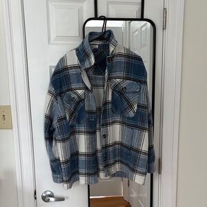 Women’s flannel medium